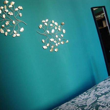 La Stanza A Parte Hotel Наполи Екстериор снимка