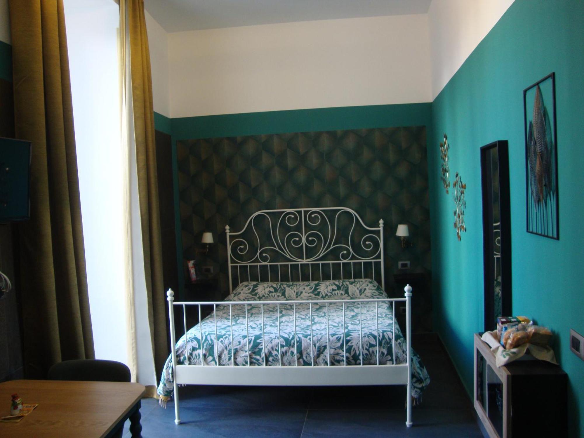 La Stanza A Parte Hotel Наполи Екстериор снимка