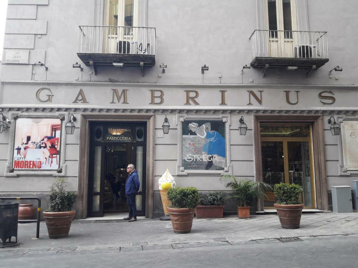 La Stanza A Parte Hotel Наполи Екстериор снимка